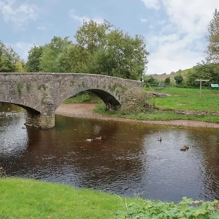 Eden Valley קירקבי סטפן
